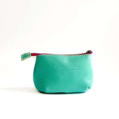 coin purse in turquoise leather with pink zipper