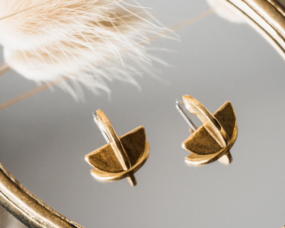 24k gold plated eclipse studs
