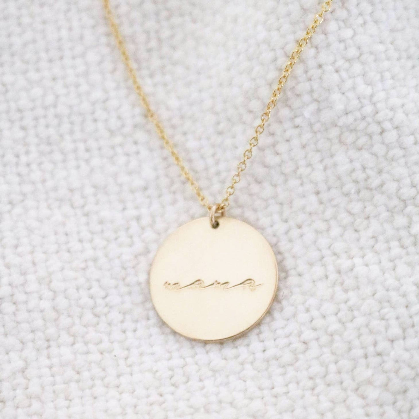 gold mama disc pendant necklace